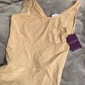 NWT yummie shaper tank